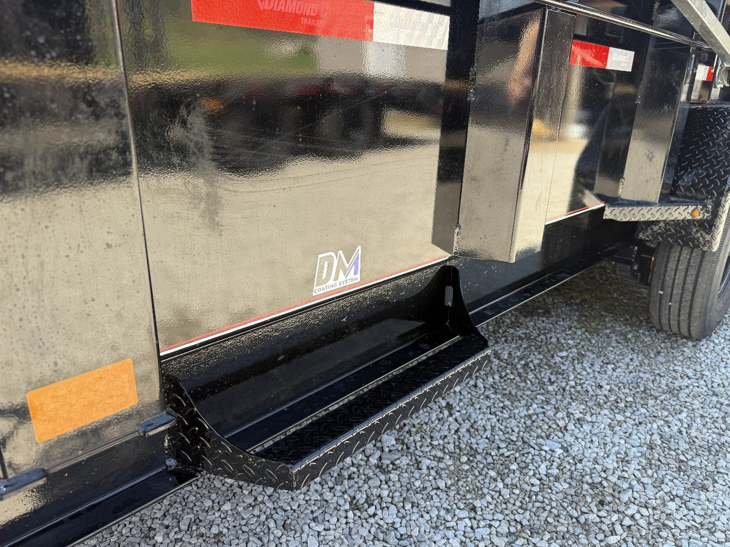 New 2025 Diamond C Trailers LPT-GN 207 14X82 Dump Trailer