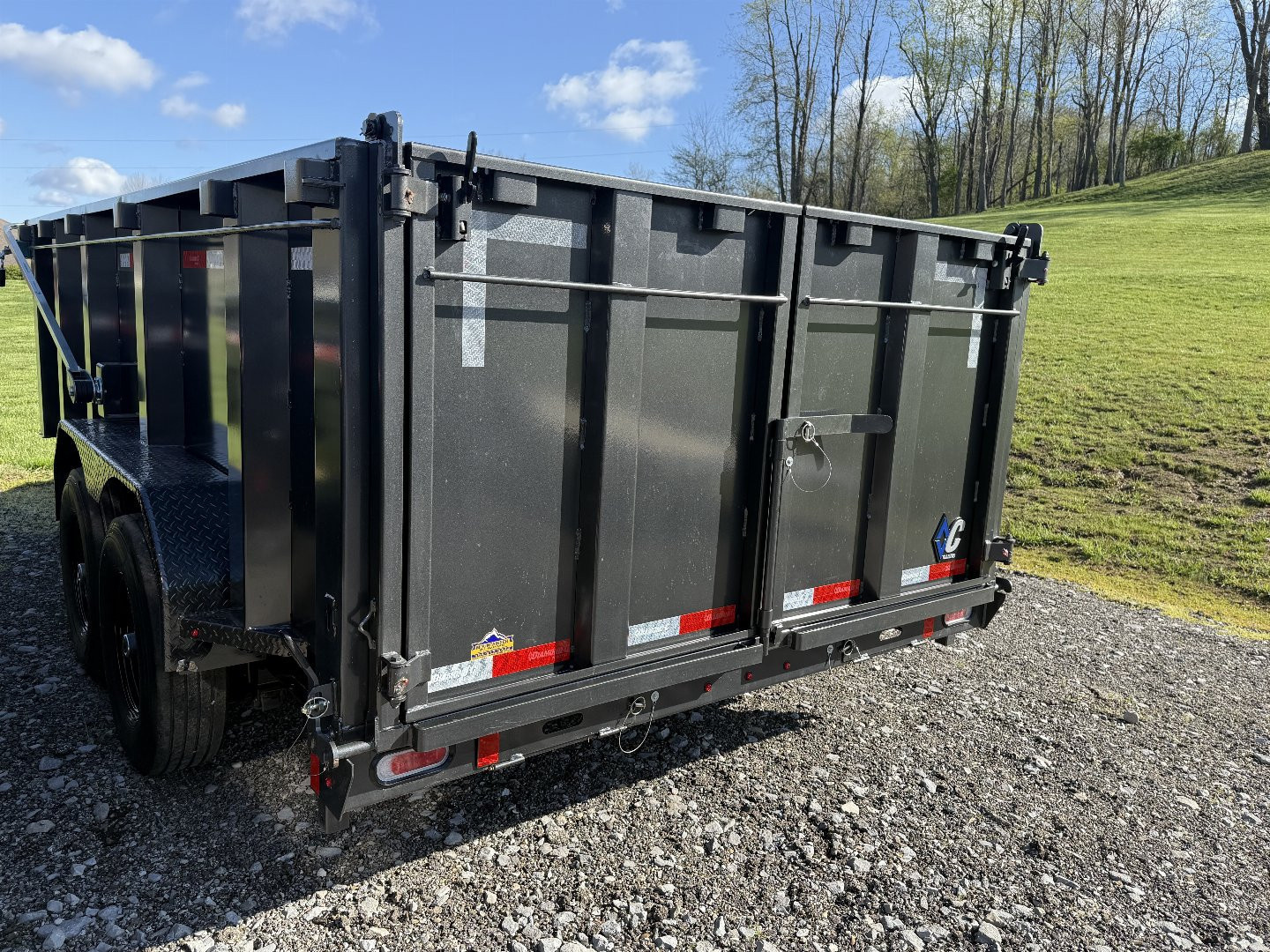 New 2025 Diamond C Trailers LPT 207 14X82 Dump Trailer