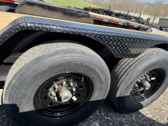 New 2025 Diamond C Trailers LPX207 22X82 Equipment Trailer