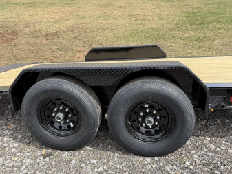 New 2025 Diamond C Trailers HDT 207 20X82 Equipment Trailer