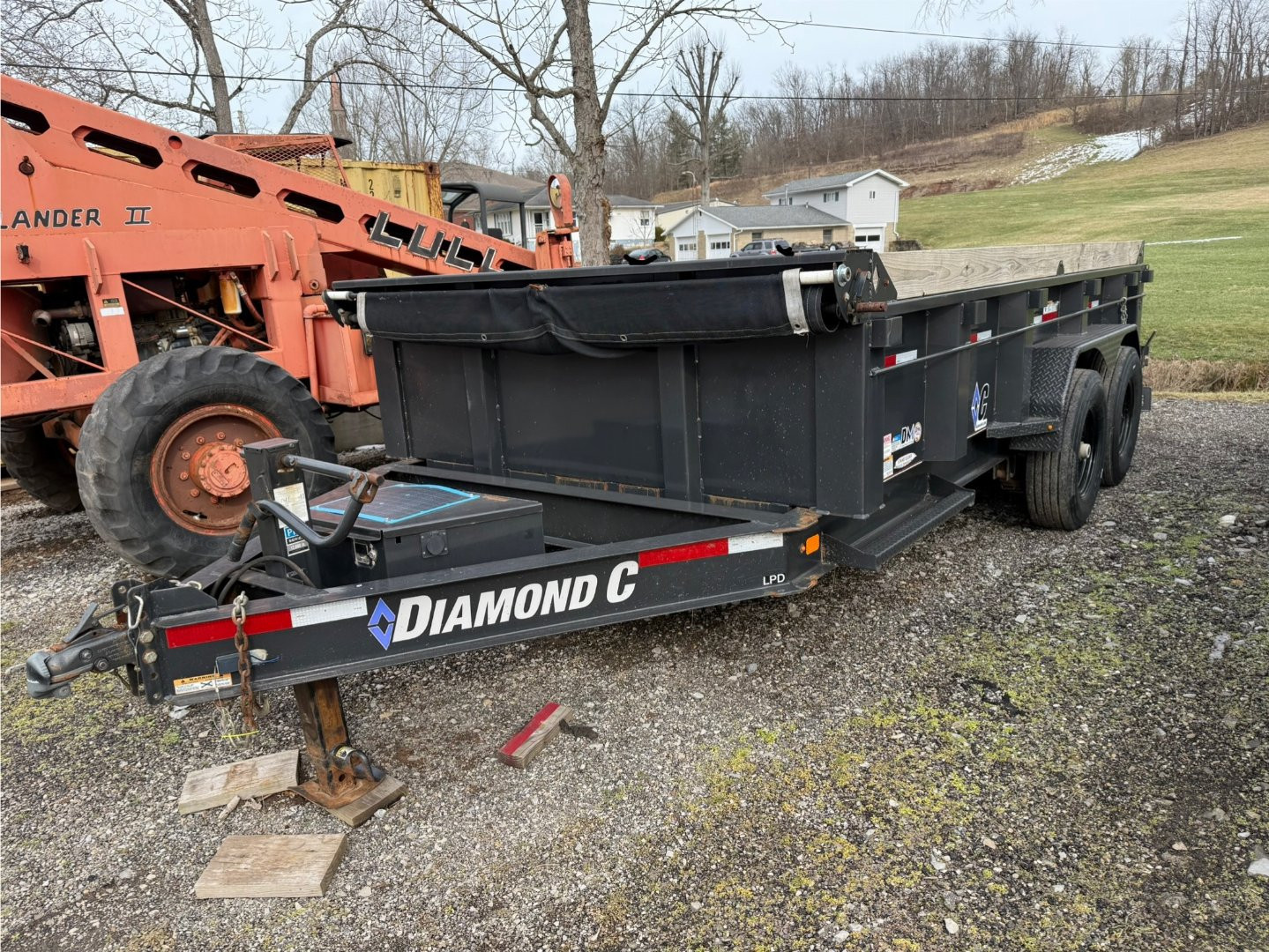 Used 2019 Diamond C Trailers LPD 207 14X82 *For rent* Dump Trailer