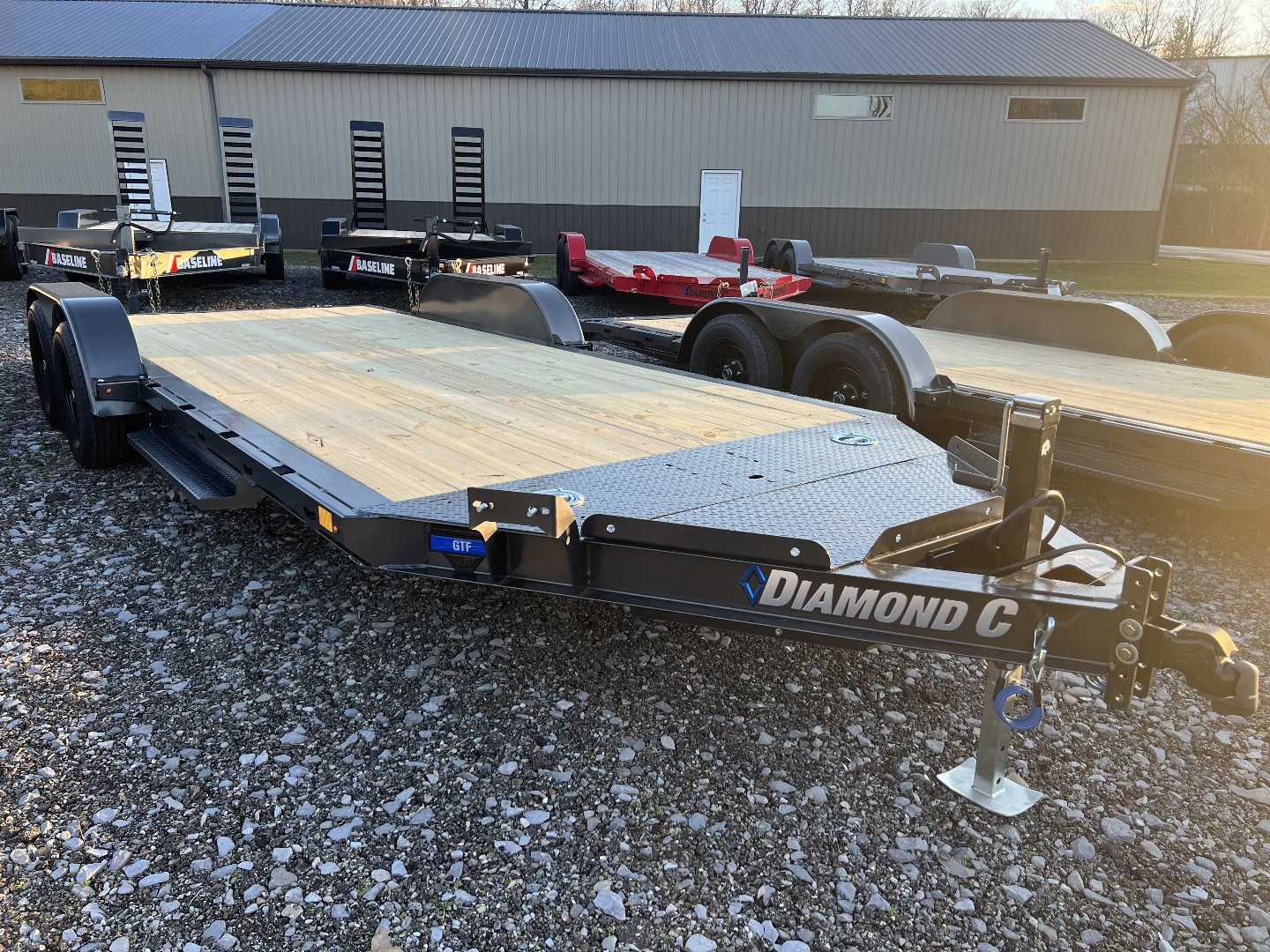 New 2025 Diamond C Trailers GTF 235 18X83 Car Hauler