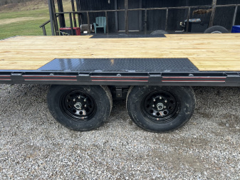 New 2025 Diamond C Trailers GDD 206 20X102 Equipment Trailer