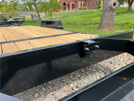New 2025 Baseline HTL207 20X82 Equipment Trailer