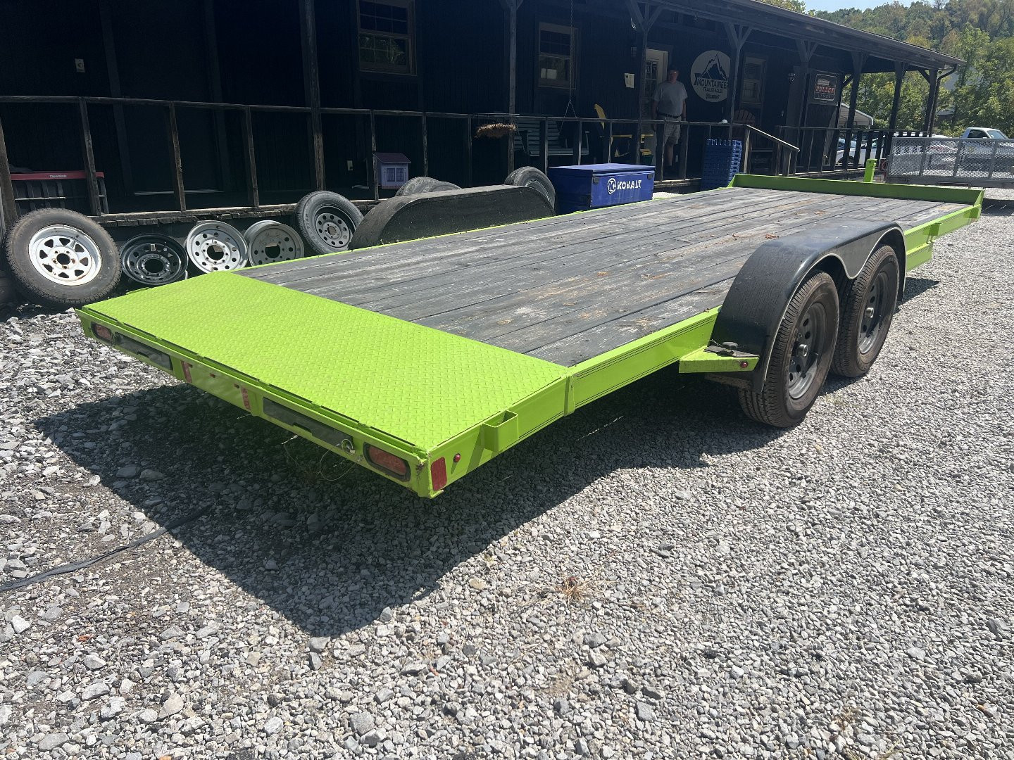 Used 2020 Diamond C Trailers GTF 235 20X83 *For Rent* Car Hauler