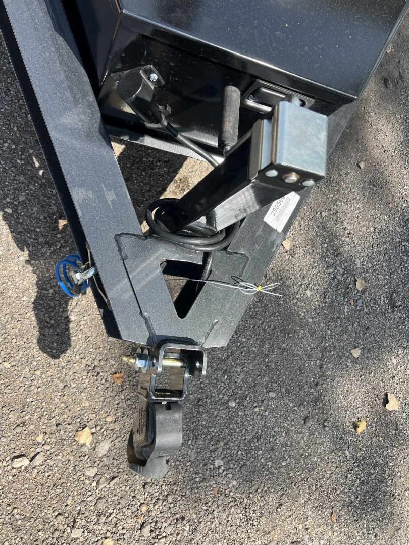New 2024 Diamond C Trailers GST106 08X60 Dump Trailer