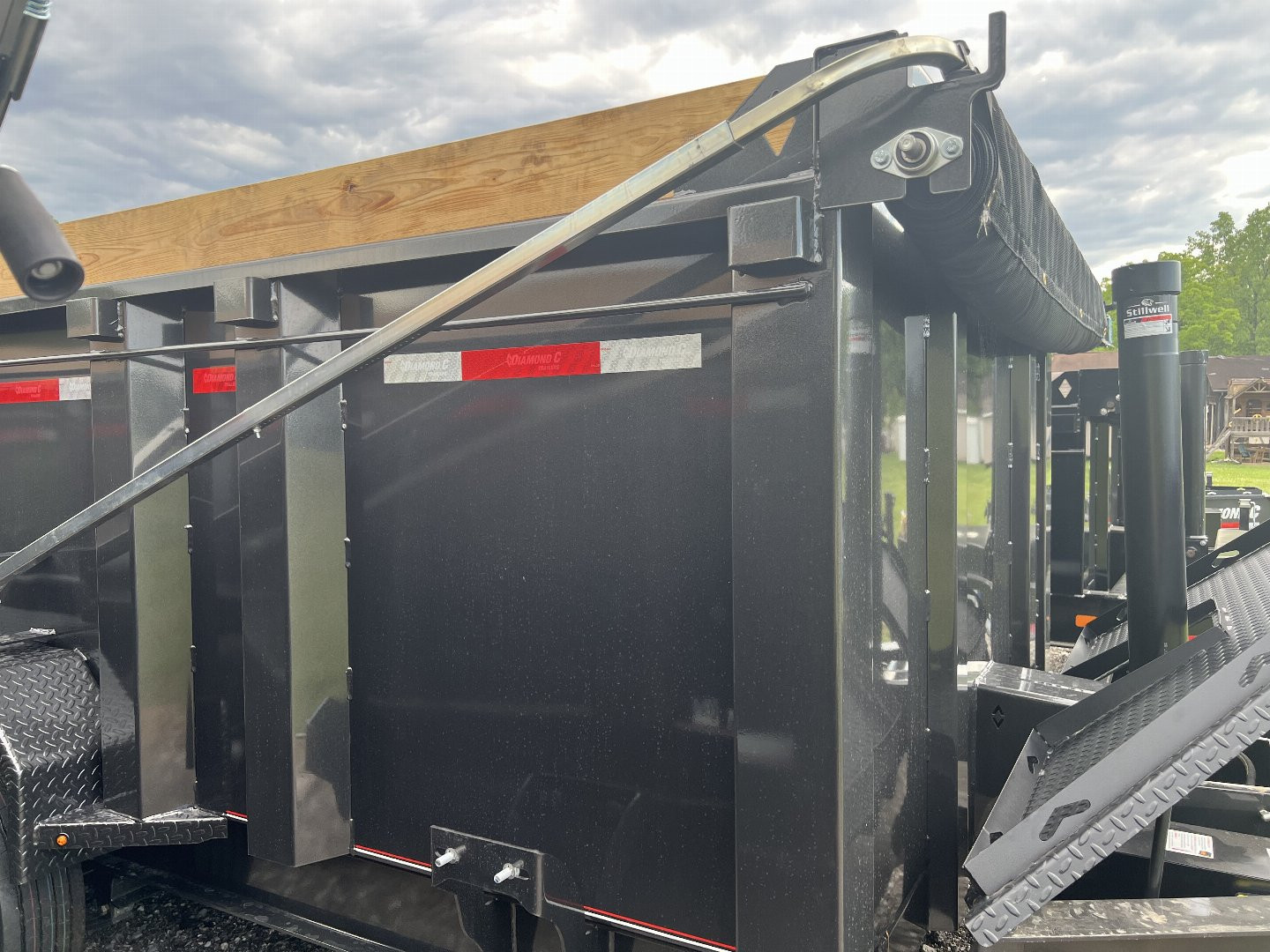 New 2024 Diamond C Trailers LPT207 14X82 Dump Trailer