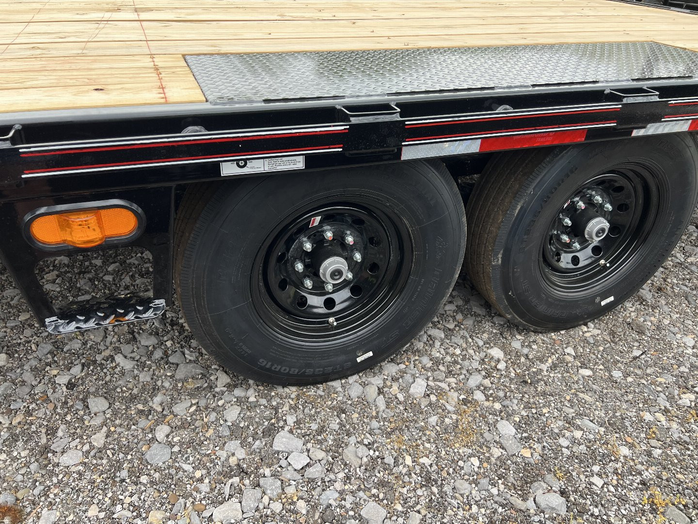 New 2024 Diamond C Trailers DEC207 24X102 Equipment Trailer