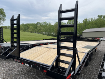 New 2024 Diamond C Trailers DEC207 24X102 Equipment Trailer