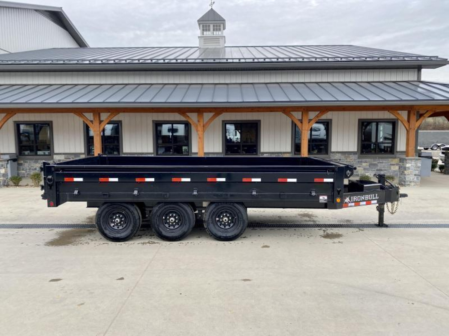New 2025 Ironbull 8x16' Deckover Dump Trailer 21000# GVW * TRIPLE AXLE * TARP KIT * 10" I-BEAM FRAME * BED RUNNERS * 12K JACK * FOLD DOWN SIDES * OVERSIZE 5x20 SCISSOR * INTGRATED KEYWAY/10GA WALLS * IRONCLAD WARRANTY