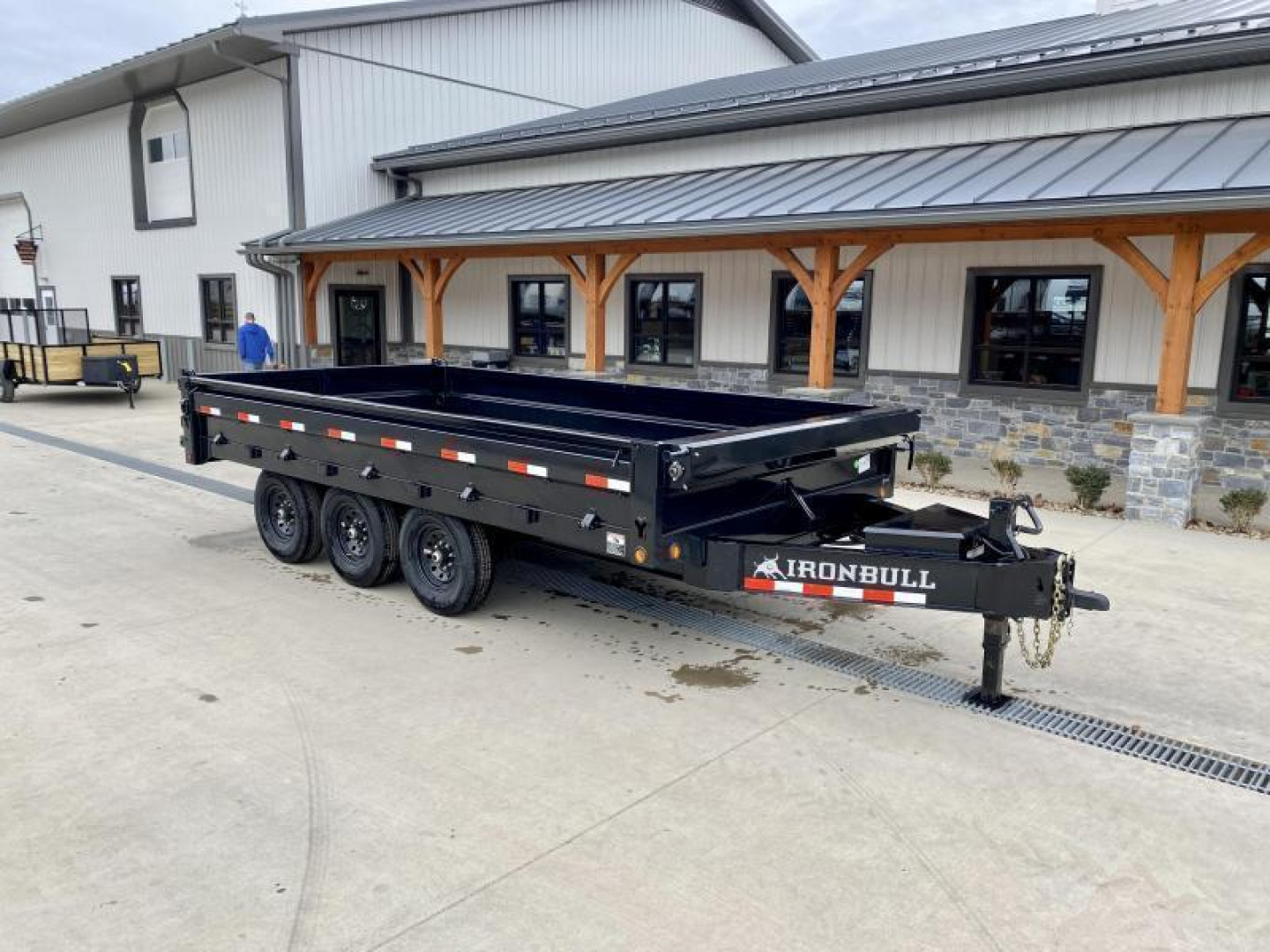 New 2025 Ironbull 8x16' Deckover Dump Trailer 21000# GVW * TRIPLE AXLE * TARP KIT * 10" I-BEAM FRAME * BED RUNNERS * 12K JACK * FOLD DOWN SIDES * OVERSIZE 5x20 SCISSOR * INTGRATED KEYWAY/10GA WALLS * IRONCLAD WARRANTY