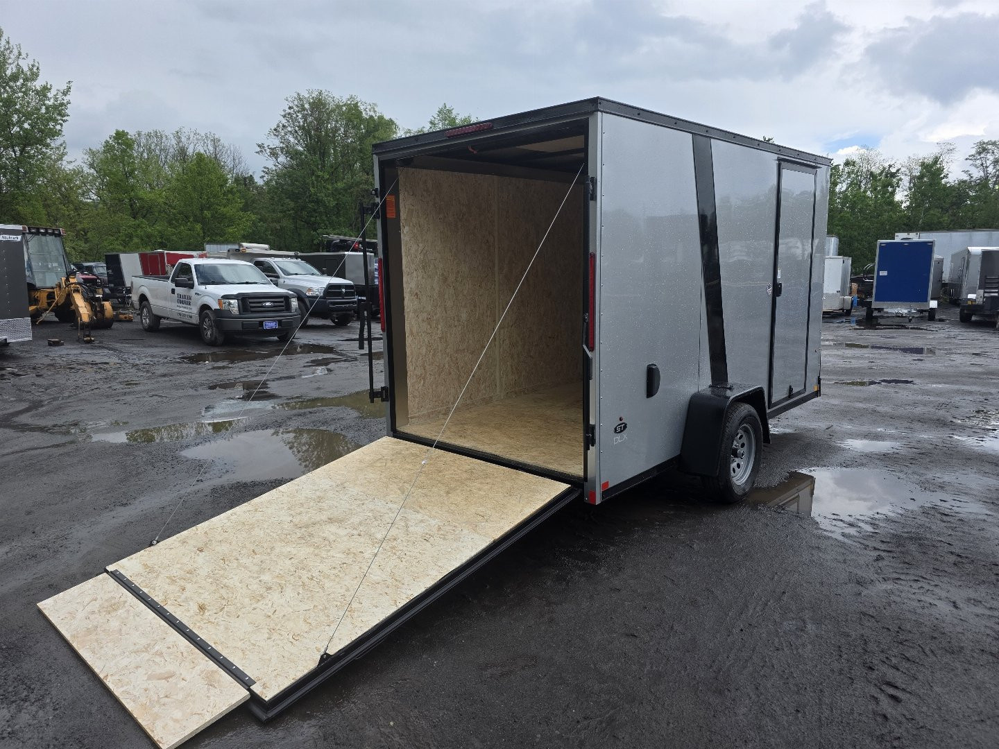 New 2025 Look Trailers ST DLX 6X12 - RAMP Cargo / Enclosed Trailer