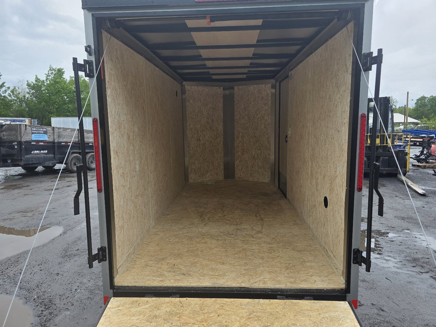 New 2025 Look Trailers ST DLX 6X12 - RAMP Cargo / Enclosed Trailer