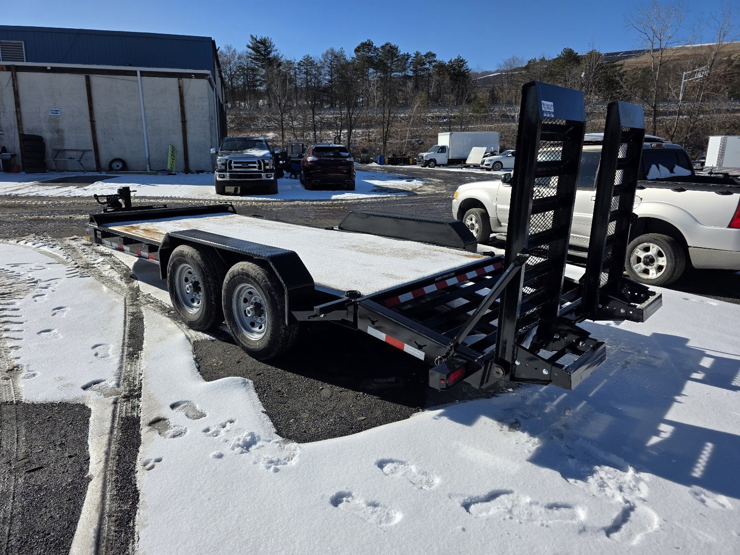 New 2025 Sure-Trac 15+3 15,400 PRO SERIES Equipment Trailer