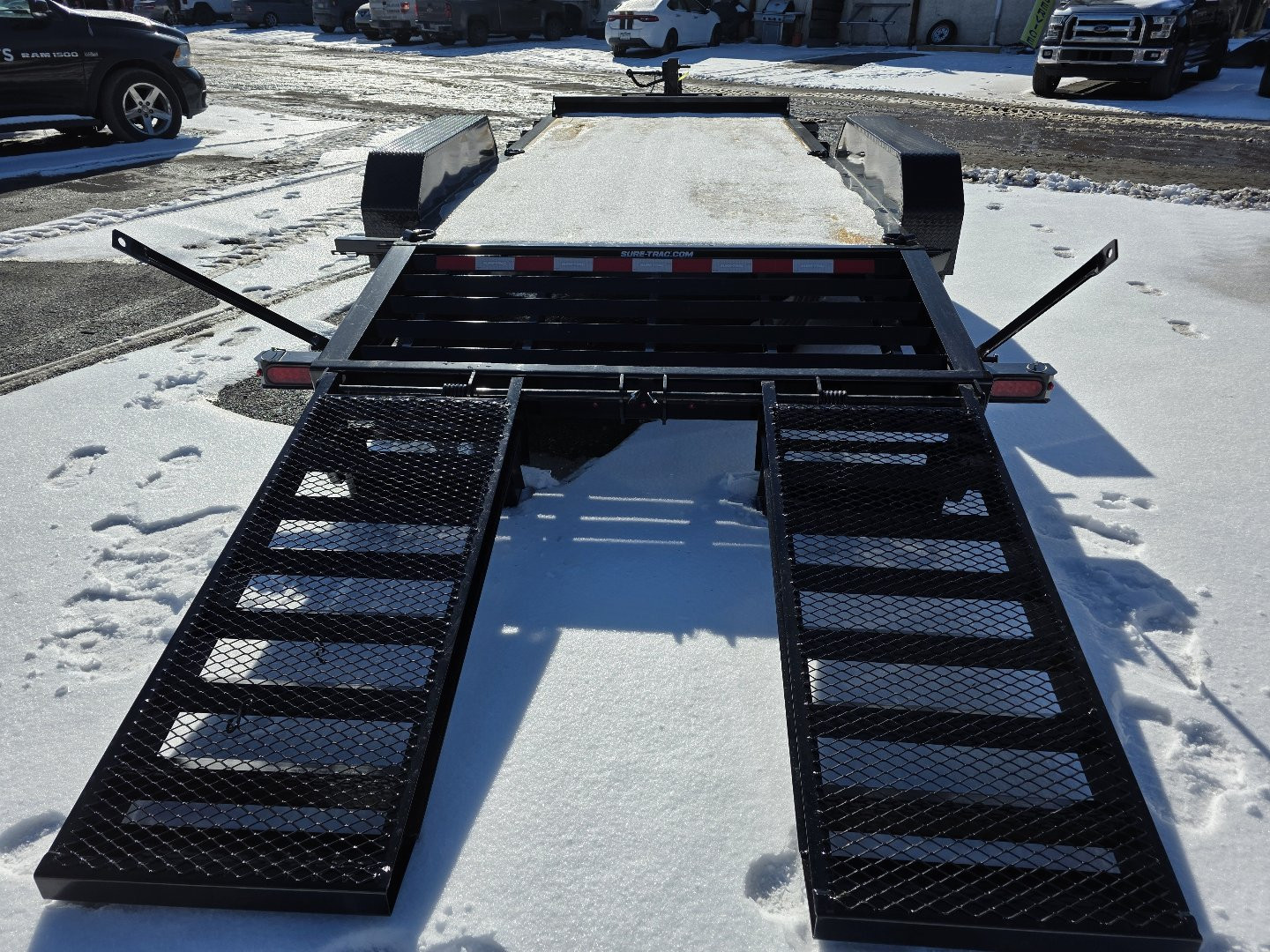 New 2025 Sure-Trac 15+3 15,400 PRO SERIES Equipment Trailer