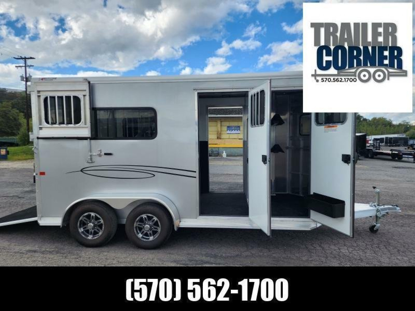 New 2024 Frontier Trailers AMBASSADOR - 2H STRAIGHT LOAD Horse Trailer