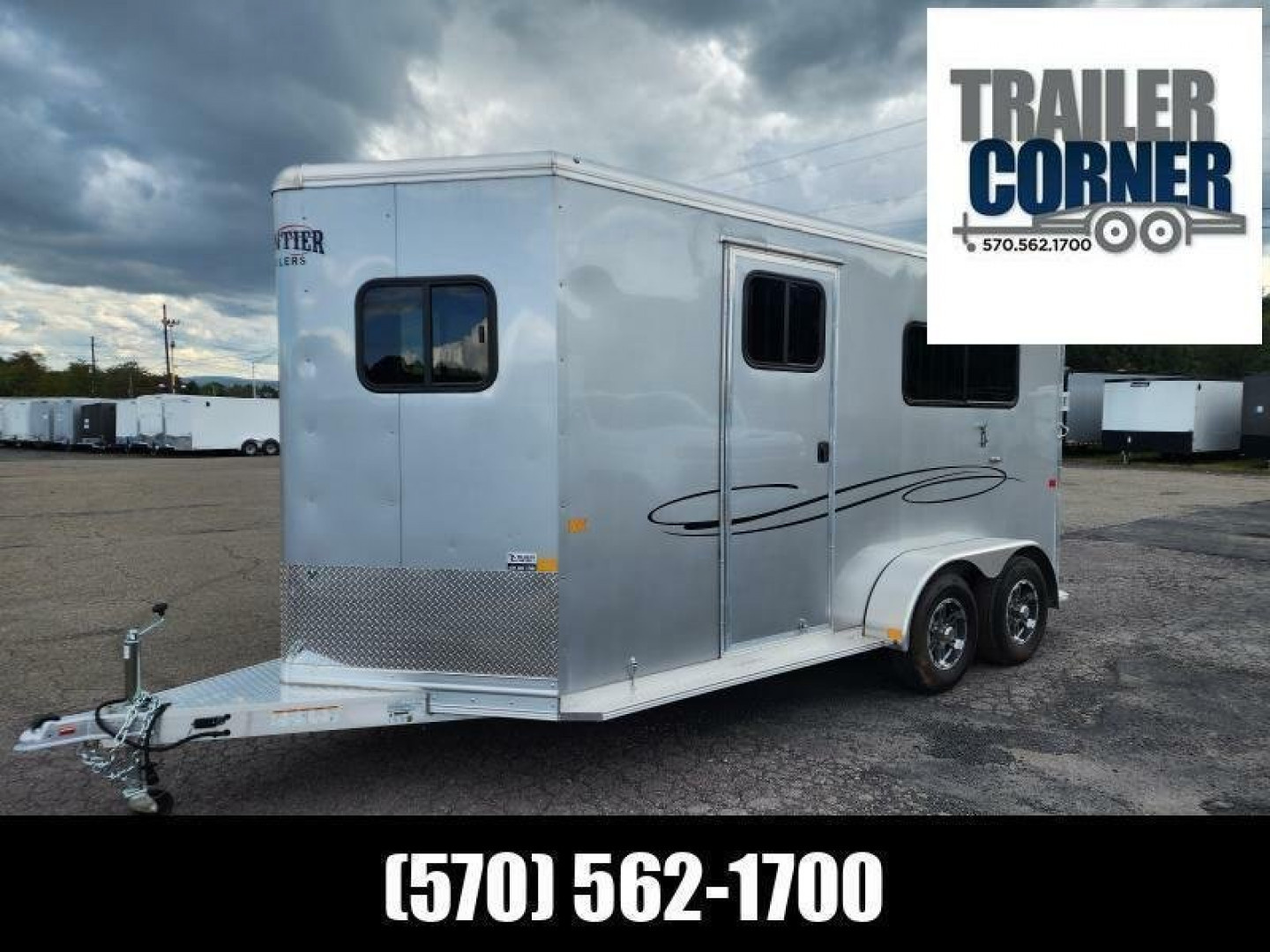 New 2024 Frontier Trailers AMBASSADOR - 2H STRAIGHT LOAD Horse Trailer