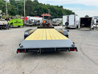 New 2025 Hillcrest Trailers 20+2 7k (two brake) Car / Racing Trailer