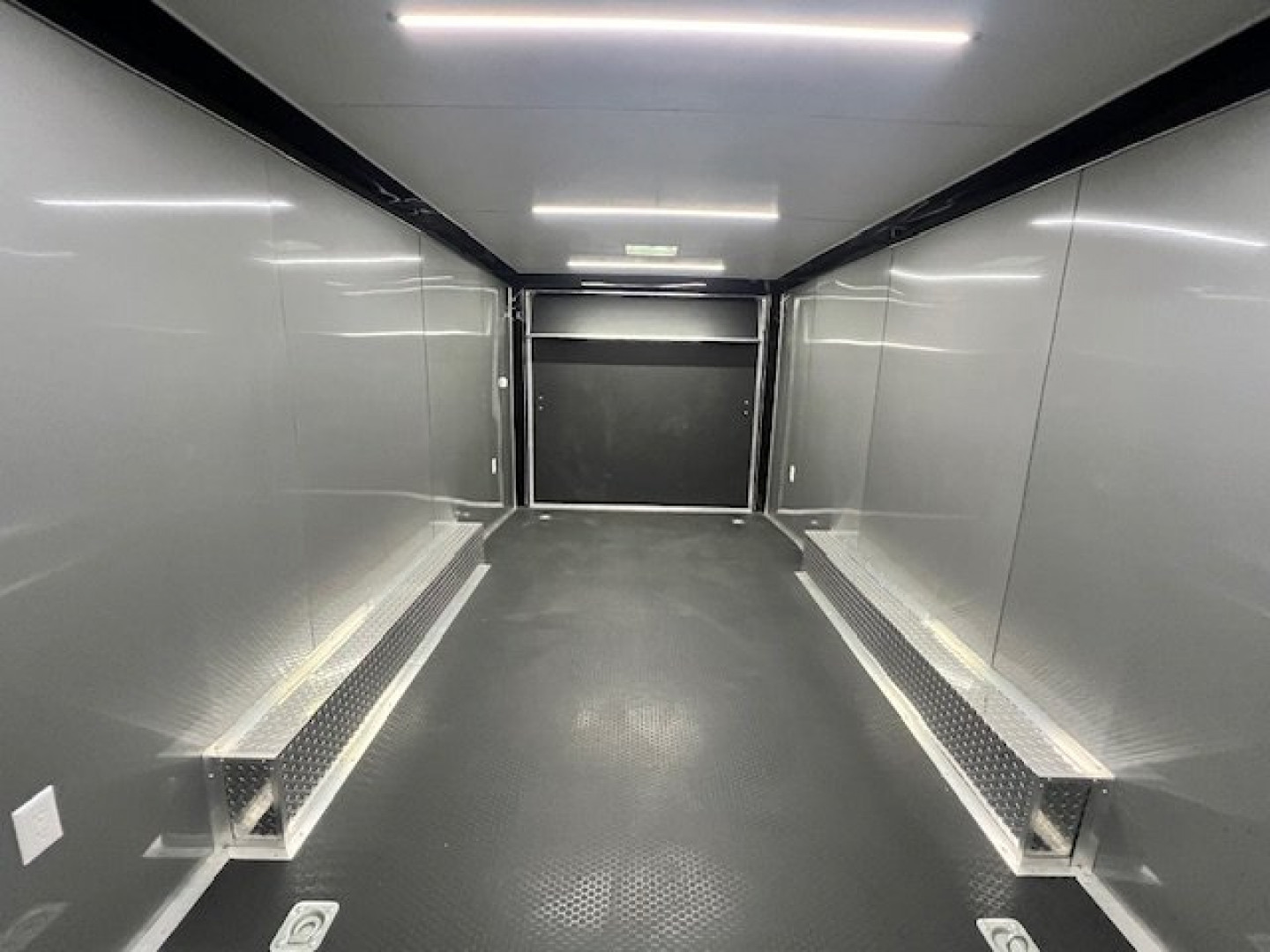 New 2025 Outlaw Trailers 8.5x24 12k Cargo / Enclosed Trailer