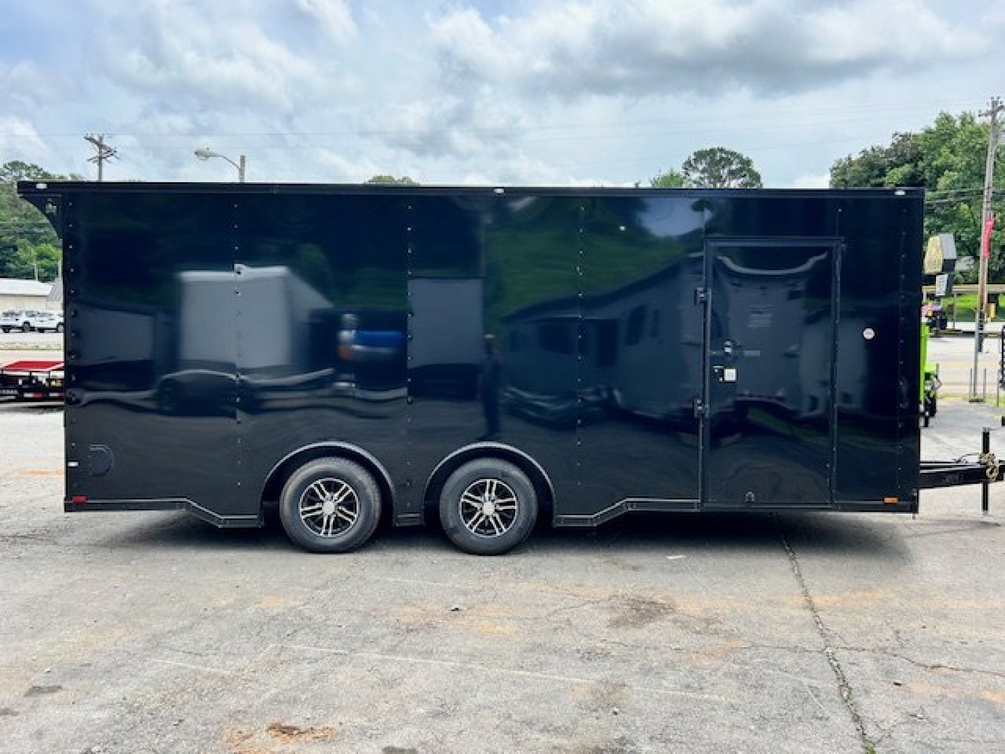 New 2025 Outlaw Trailers 8.5x20 10k Cargo / Enclosed Trailer