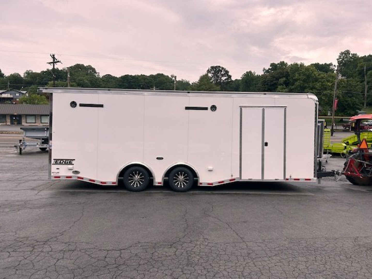 New 2025 Haulmark 8.5X24 10K Car / Racing Trailer