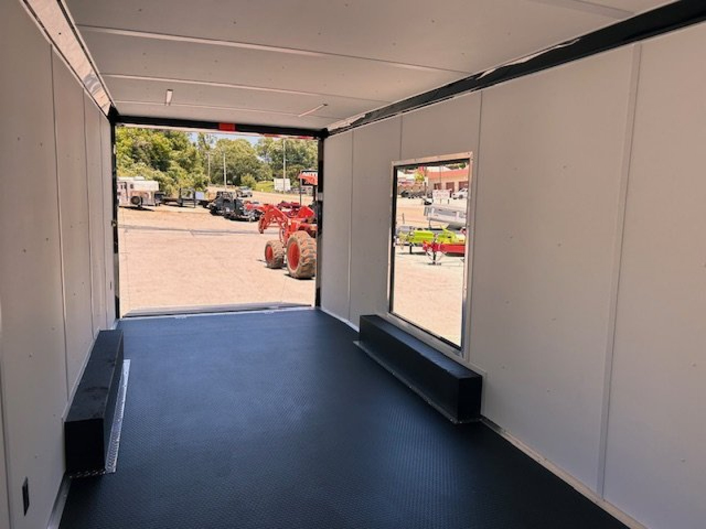 New 2025 American Hauler 8.5x24 Car / Racing Trailer