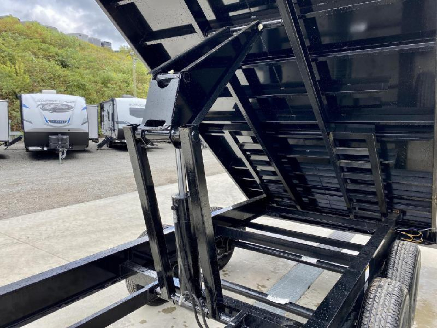 New 2025 Ironbull 8x16' Deckover Dump Trailer 14000# GVW * TARP KIT * 10" I-BEAM FRAME * BED RUNNERS * 12K JACK * FOLD DOWN SIDES * OVERSIZE 5x20 SCISSOR * INTGRATED KEYWAY/10GA WALLS * IRONCLAD WARRANTY