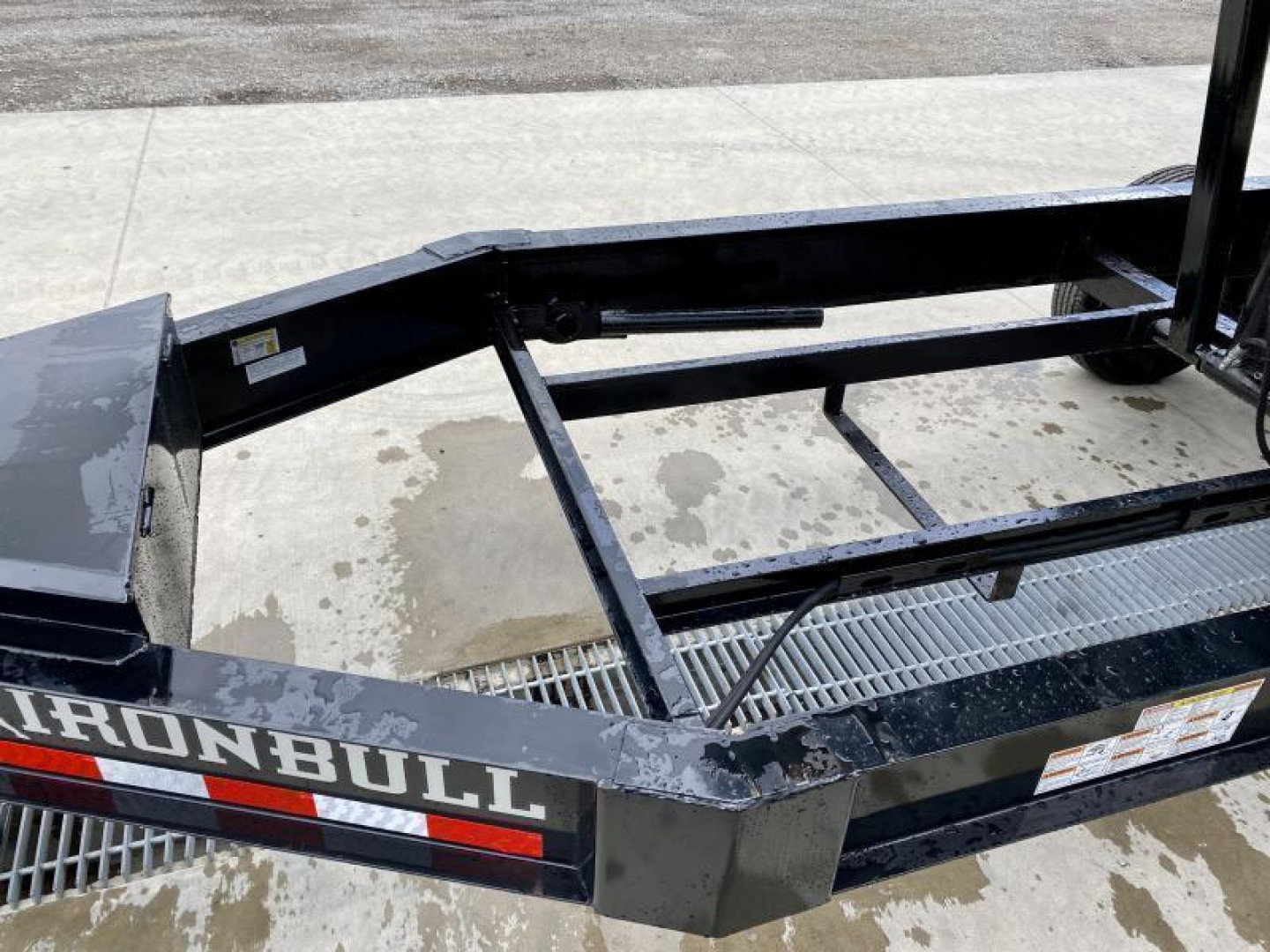 New 2025 Ironbull 8x16' Deckover Dump Trailer 14000# GVW * TARP KIT * 10" I-BEAM FRAME * BED RUNNERS * 12K JACK * FOLD DOWN SIDES * OVERSIZE 5x20 SCISSOR * INTGRATED KEYWAY/10GA WALLS * IRONCLAD WARRANTY