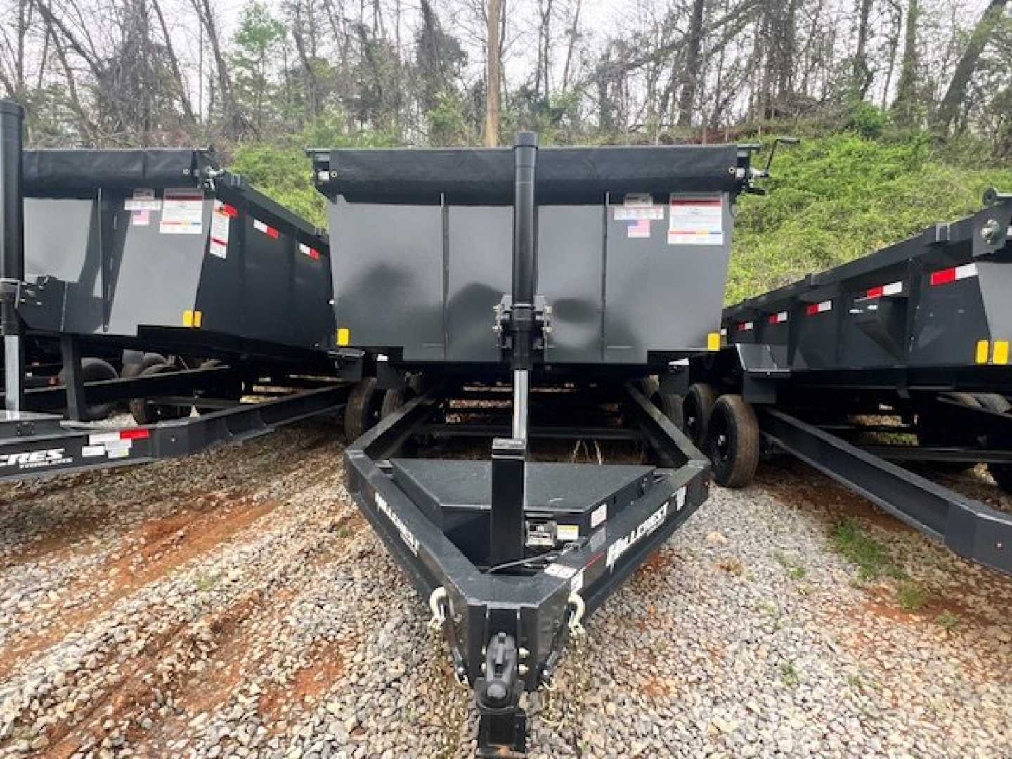 New Hillcrest Dump 7x14 14K 40" W/ Hyd Jack & HD Tube Ramps