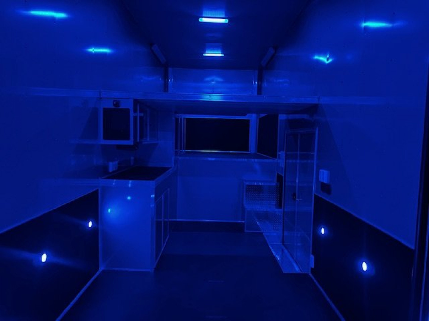 New 2025 Outlaw Trailers 8.5 x 42 Gooseneck Stacker 21K Car / Racing Trailer