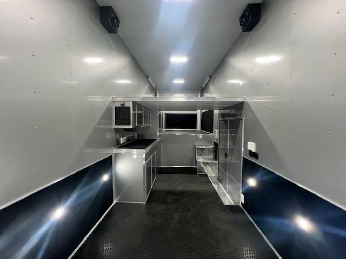 New 2025 Outlaw Trailers 8.5 x 42 Gooseneck Stacker 21K Car / Racing Trailer