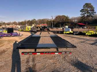 New 2025 Load Trail 102" x 32' 40K Hydraulic Dovetail Gooseneck Equipment Trailer
