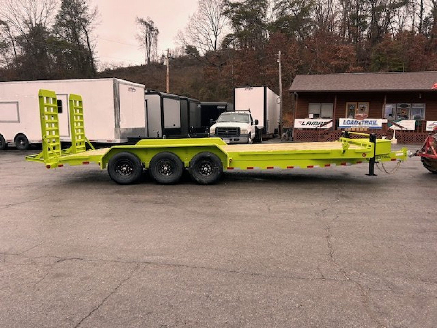 New 2025 Load Trail 83x24 21k Equipment Trailer