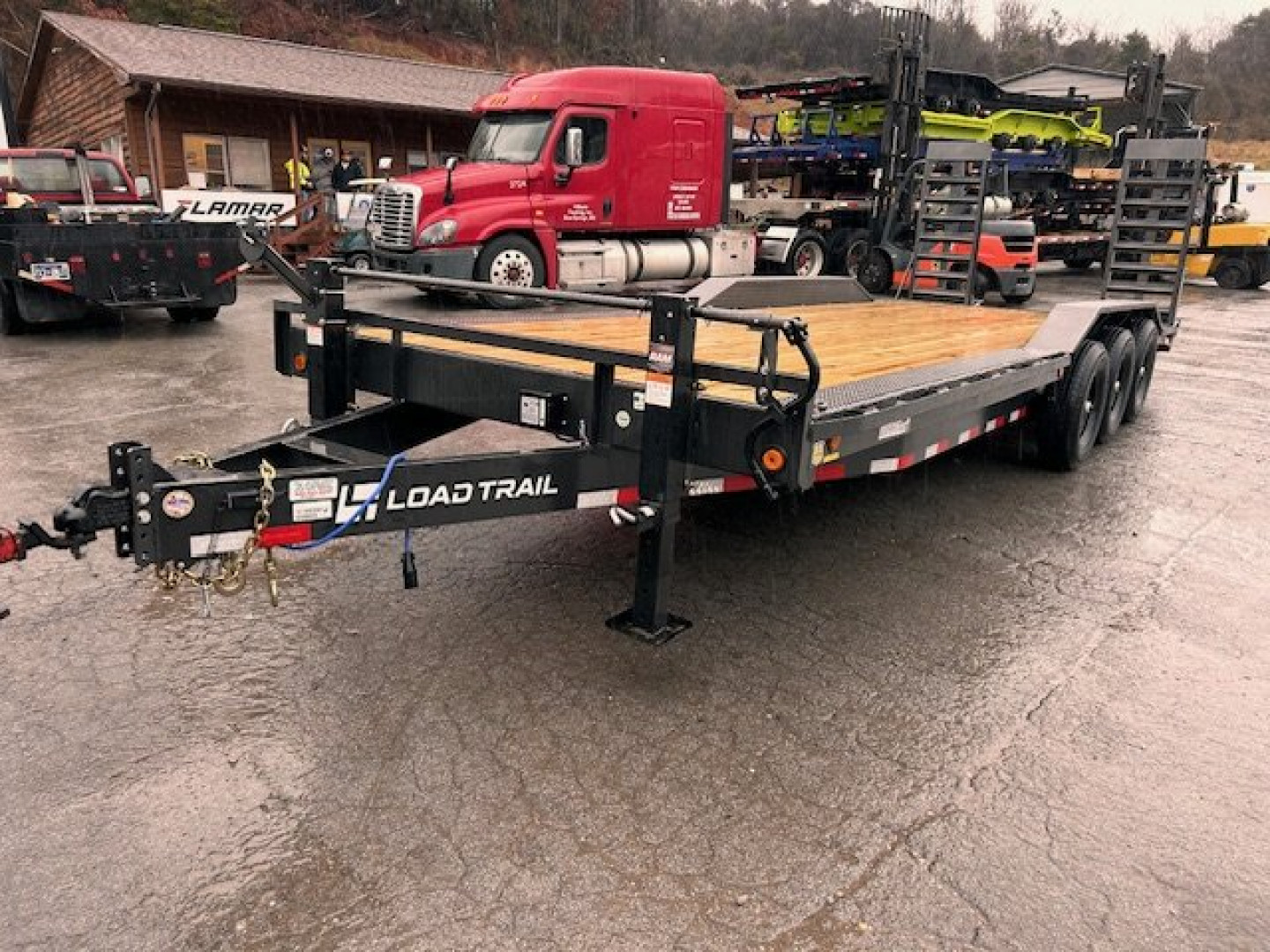 New 2025 Load Trail 102X24 21K Equipment Trailer