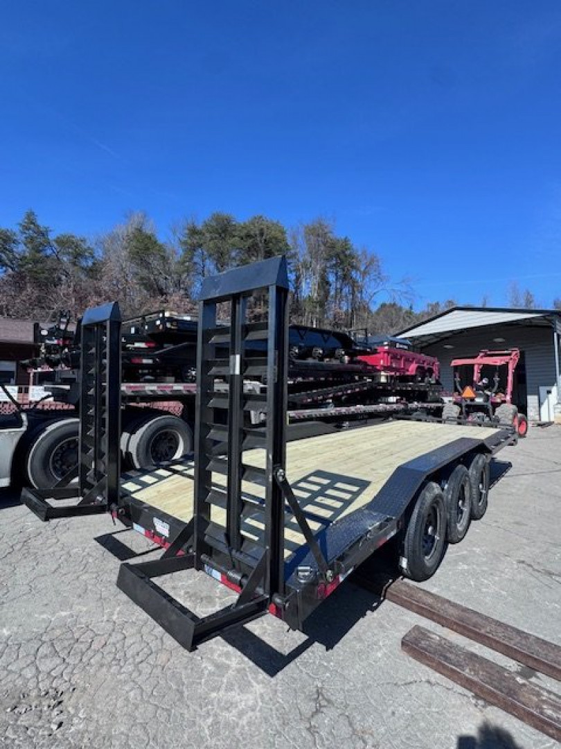 New 2025 Load Trail 102x22 21k Equipment Trailer