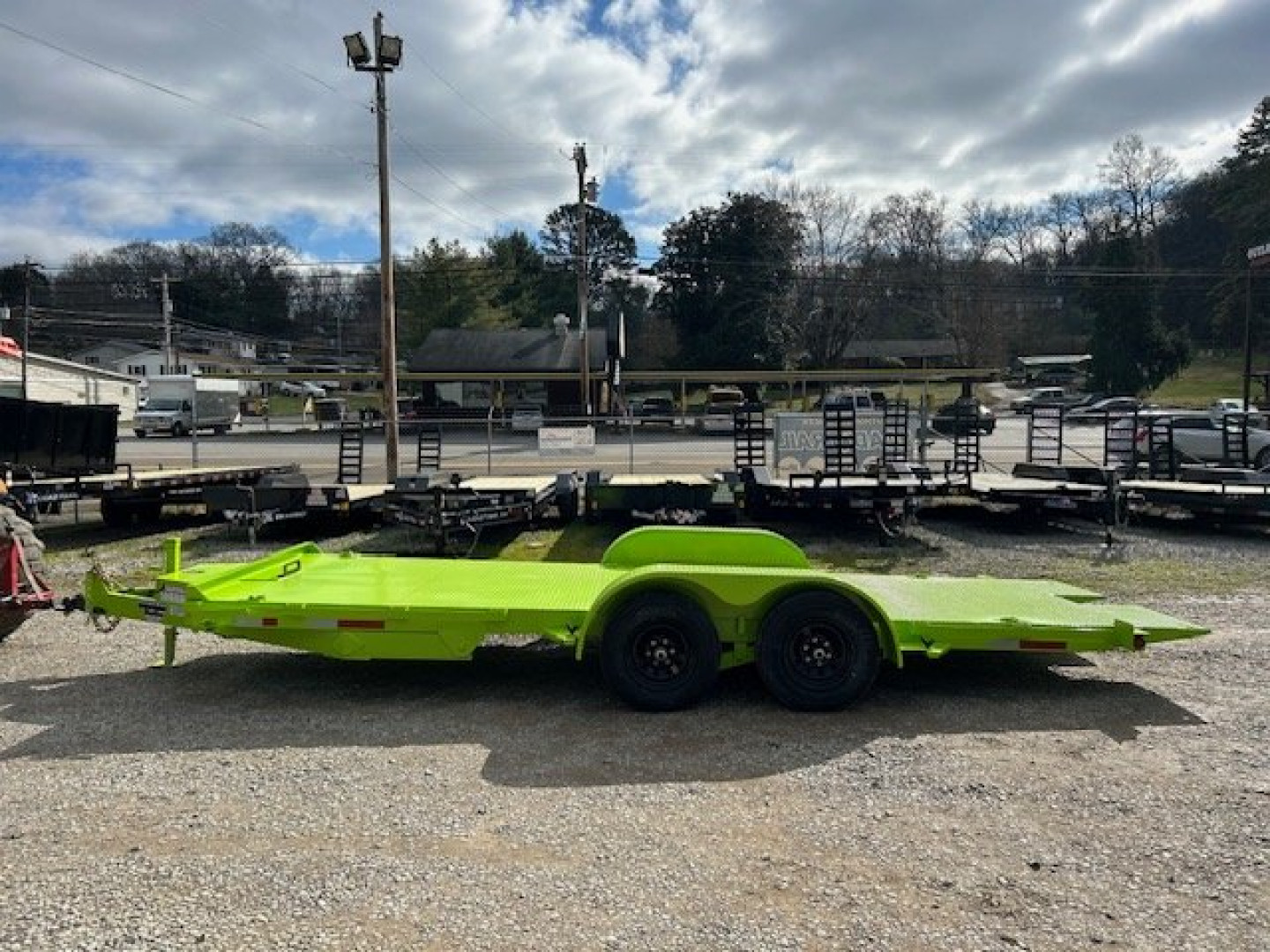 New 2025 Outlaw Trailers 20' 10K FULL HYD TILT Car / Racing Trailer