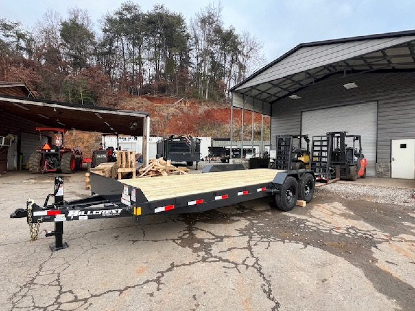 New 2025 Hillcrest Trailers 20+2 16K Equipment Trailer