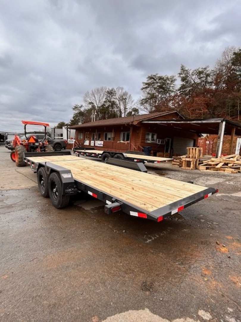 New 2025 Hillcrest Trailers 16+6 16K TILT Equipment Trailer