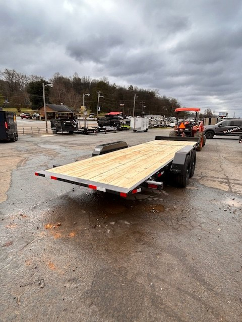 New 2025 Hillcrest Trailers 16+6 16K TILT Equipment Trailer