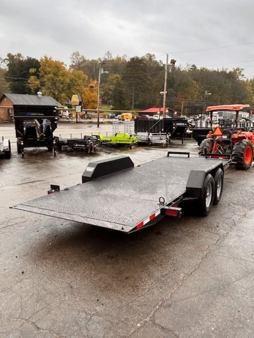 New 2025 Hawke 20' 12K Full Hydraulic Tilt
