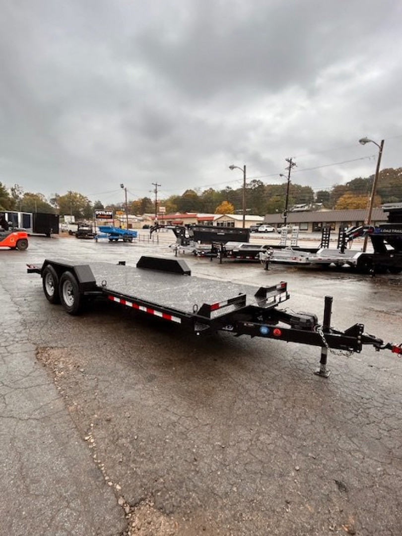 New 2025 Hawke 20' 12K Full Hydraulic Tilt