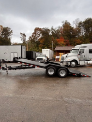 New 2025 Hawke 20' 12K Full Hydraulic Tilt