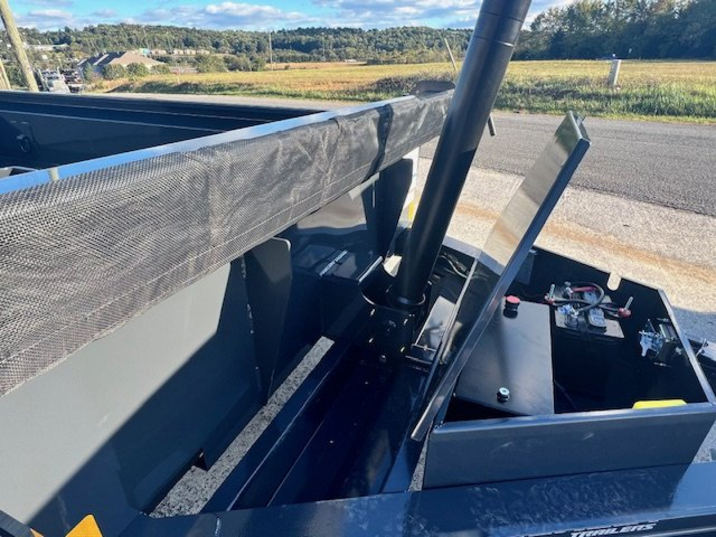 New 2025 Hillcrest Trailers 6' x 12' 10K Dump Trailer