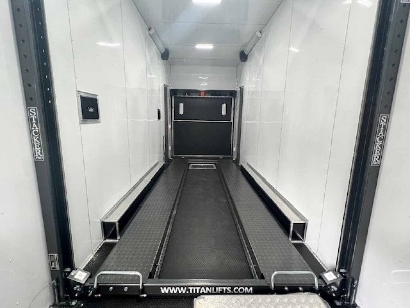 New 2025 Outlaw Trailers 8.5x32 Stacker Race Trailer Cargo / Enclosed Trailer