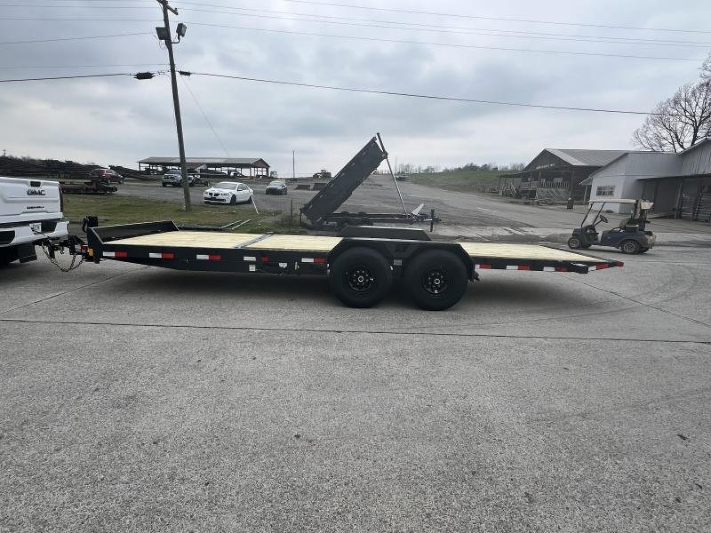 New 2025 HillCrest Equipment Tilt 16+6 14K