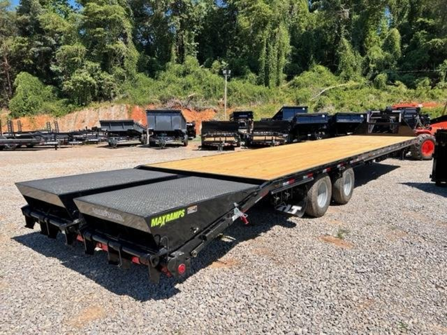 New 2022 Load Trail 102'' x 40' Goosenck Equipment Trailer