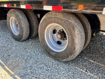 New 2022 Load Trail 102'' x 40' Goosenck Equipment Trailer