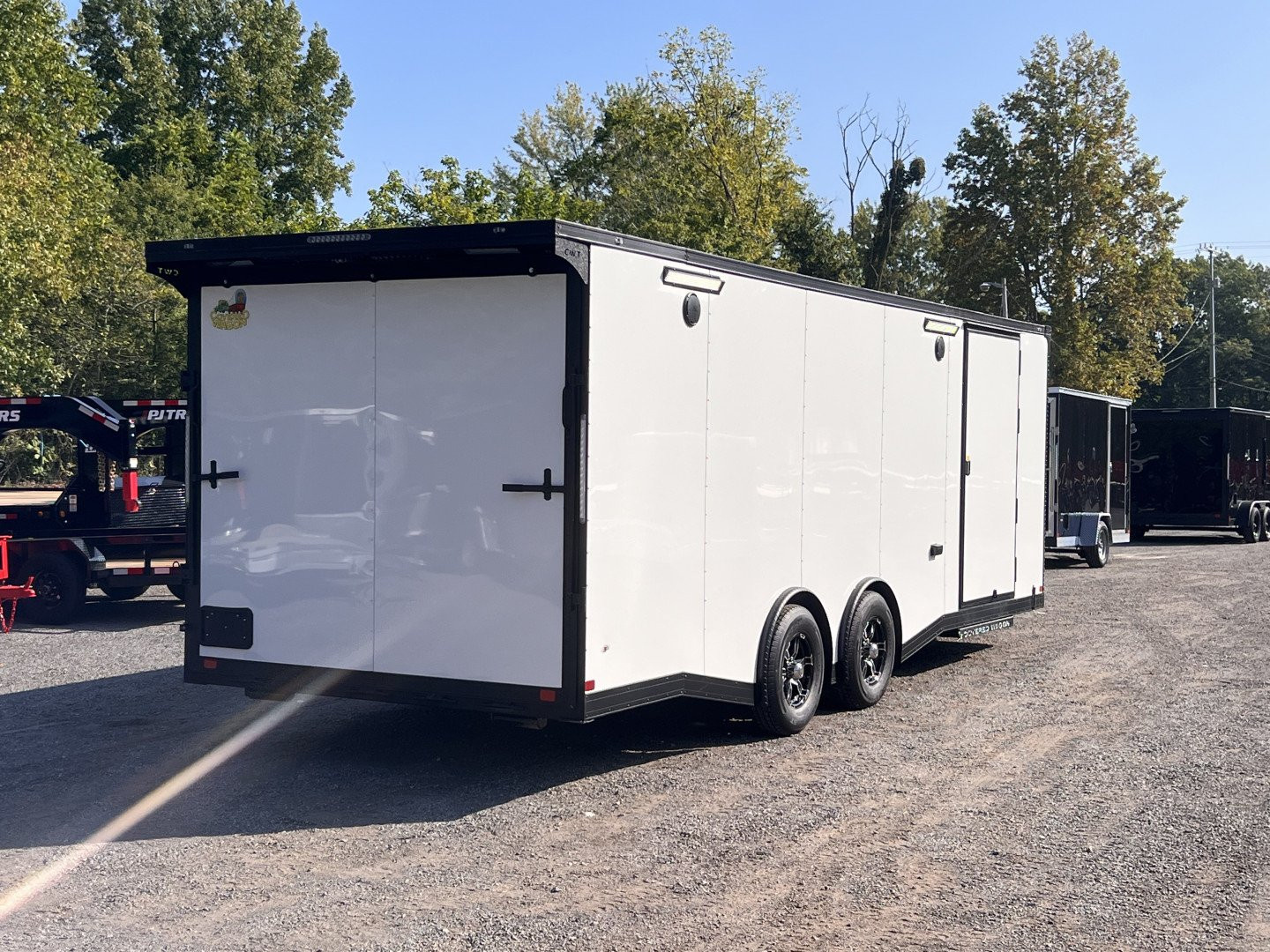 2025 COVERED WAGON photo 6