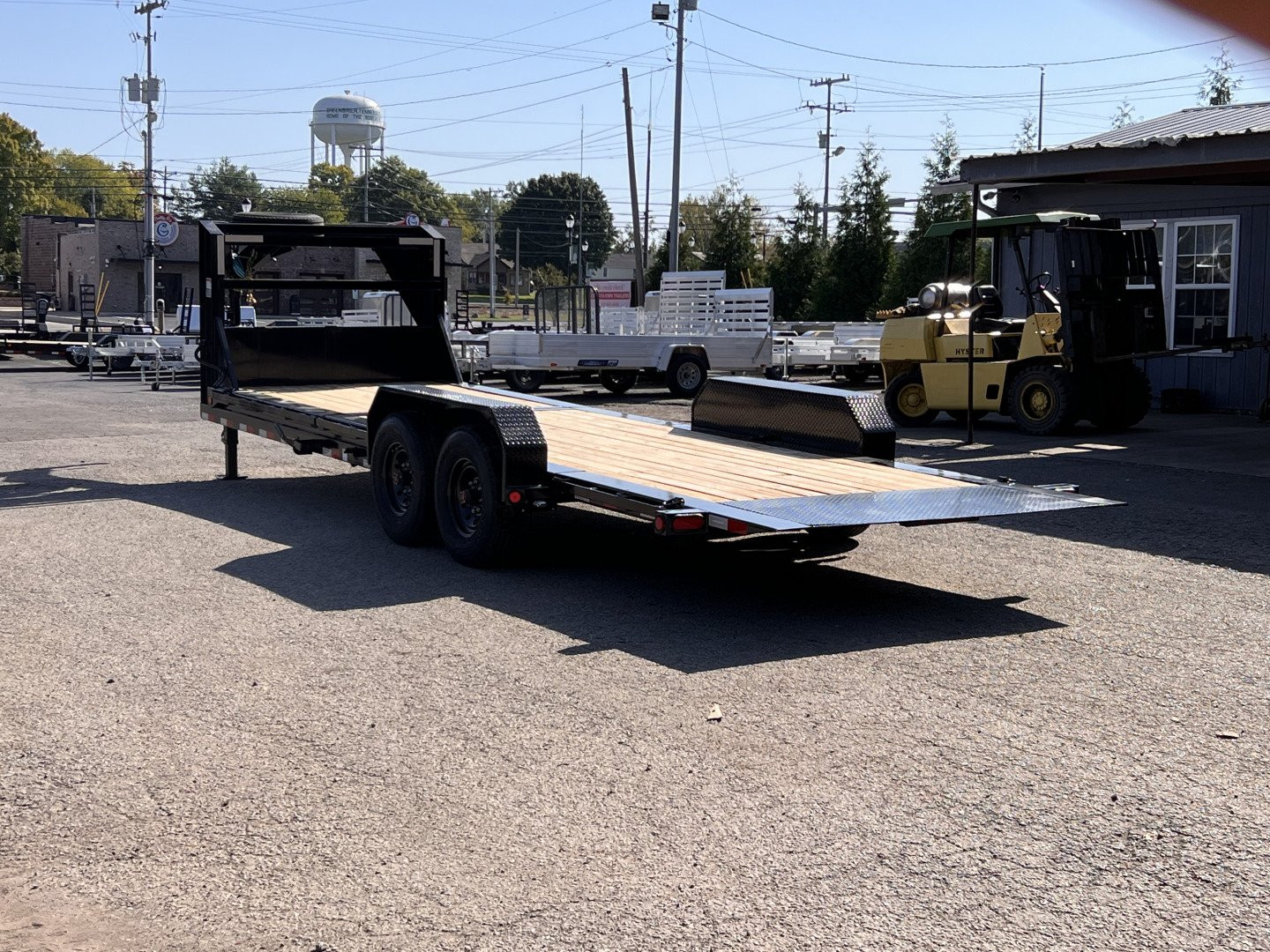 New 2025 PJ TRAILERS 83" x 24' (TJ) 16K HD Equipment Tilt Trailer
