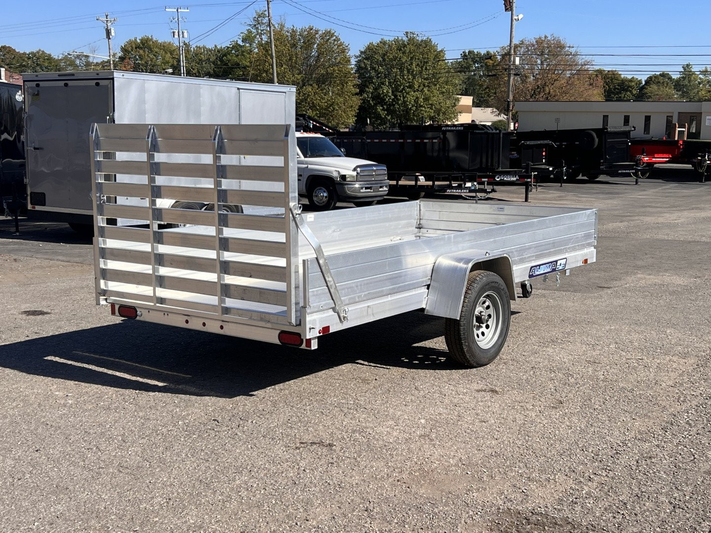 2025 Aluma 6812H-ESA-TG photo 3